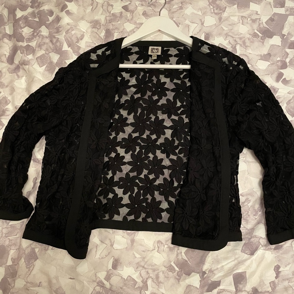 Cropped black jacket/bolero